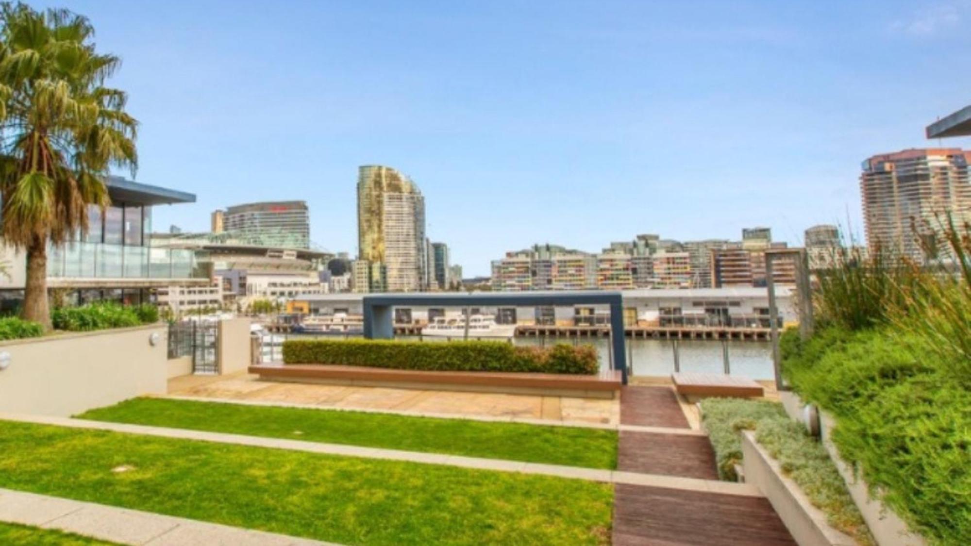 Docklands Cosy 1-Bedroom Apartment With Wifi, Gym, Pool & Garden Terrace. - Melbourne