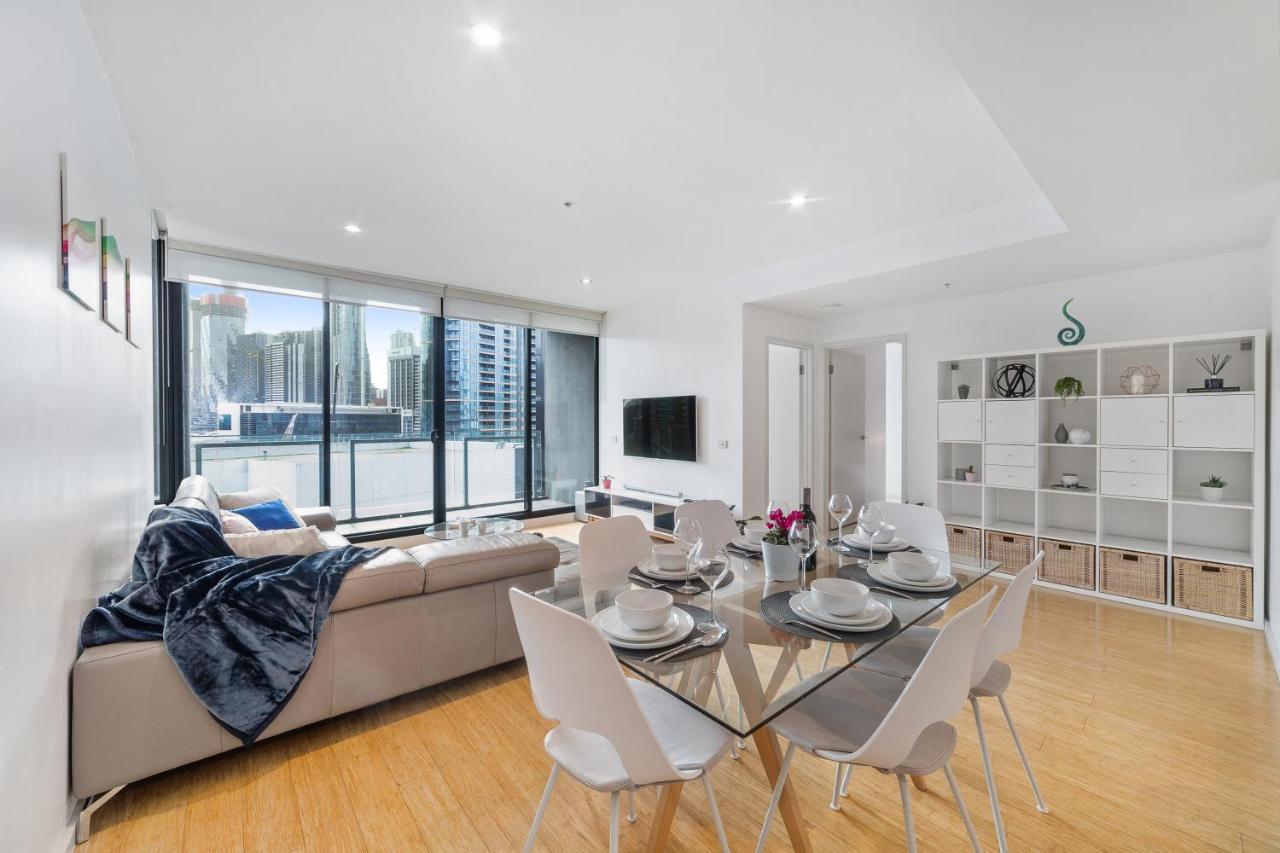 Waterfront Melbourne Apartments